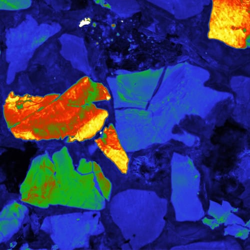 PMT image of quartz in sandstone