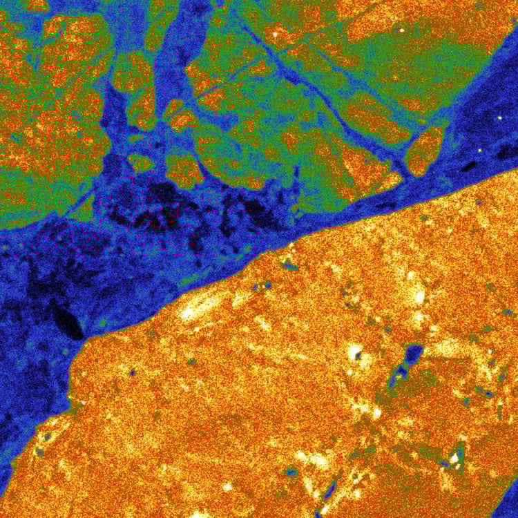 PMT image of quartz in sandstone