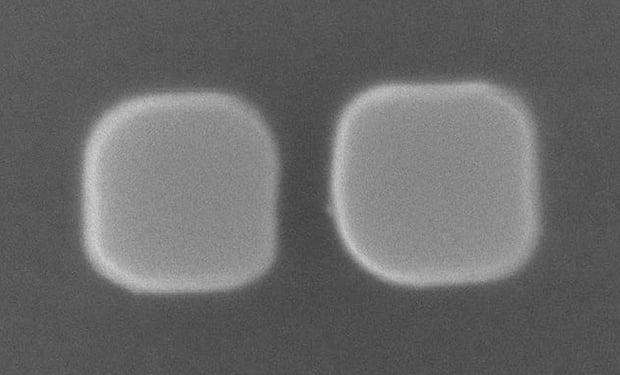 SEM map of a silicon dimer